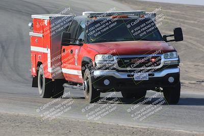 media/Nov-12-2023-GTA Finals Buttonwillow (Sun) [[806b9a7a9a]]/Group 3/Session 1 (Phil Hill)/